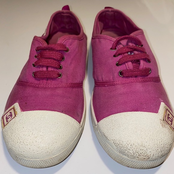 Chanel Fuchsia Magenta Pink cc Logo Sneakers - Picture 8 of 17